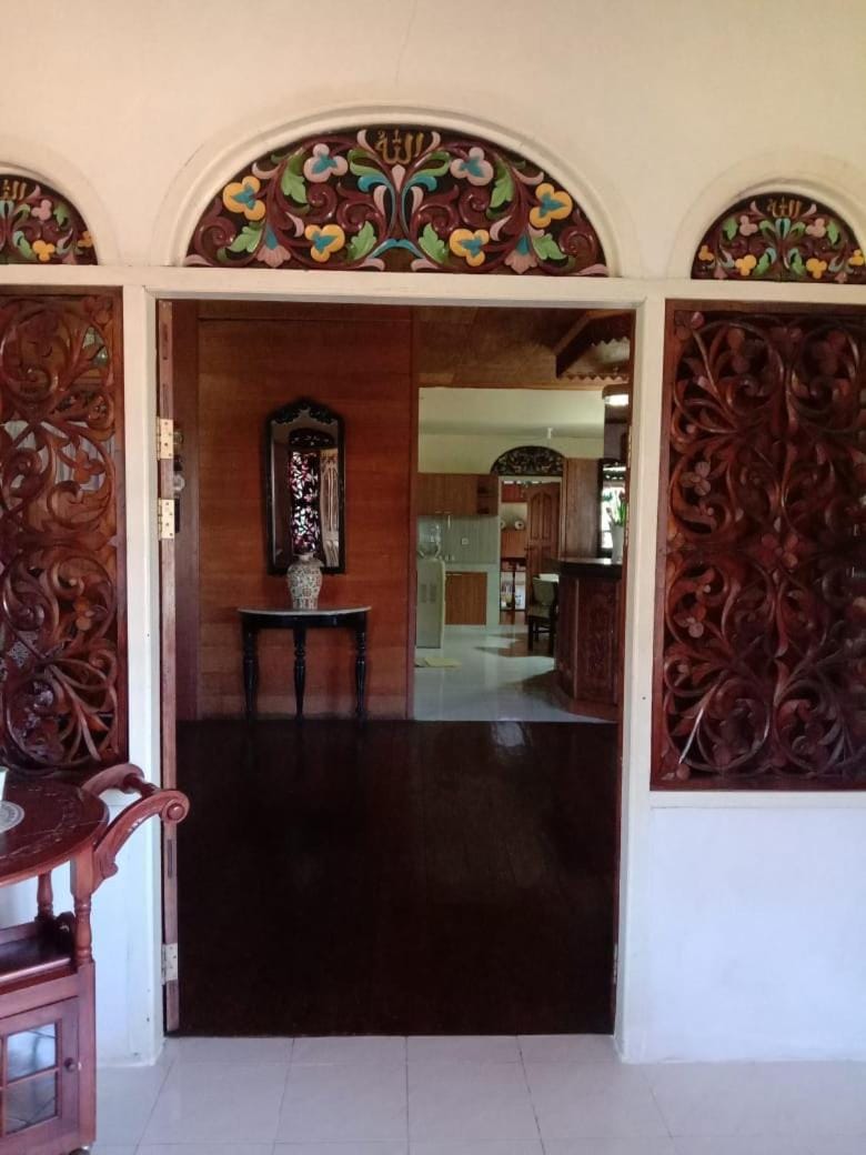 Rumah Gadang Puti Bungsu Villa in West Sumatra, Indonesia