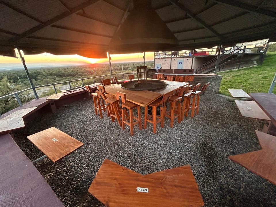 Patio, Dining area