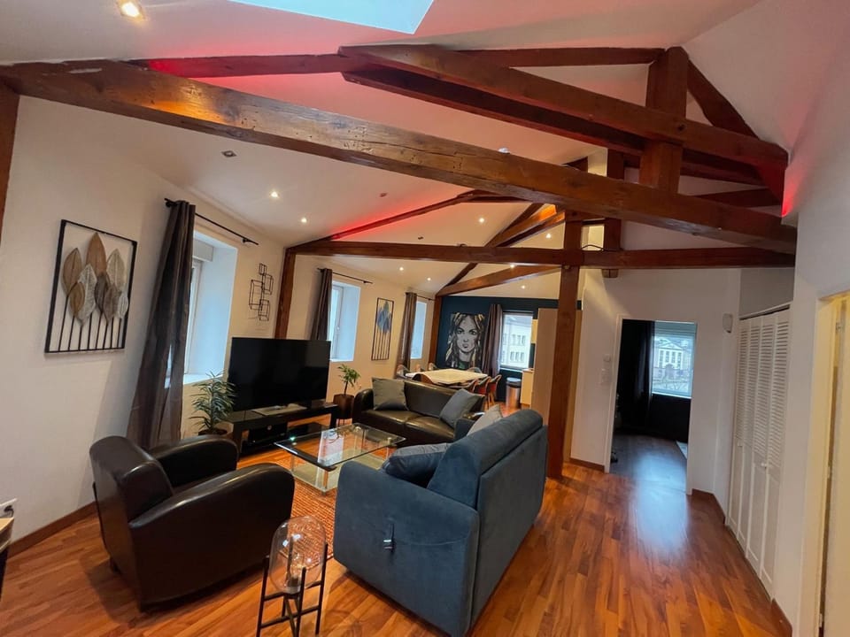 Appartement moderne au centre d'Épinal, 2-4 pers - FR-1-589-807 Apartment in Vosges