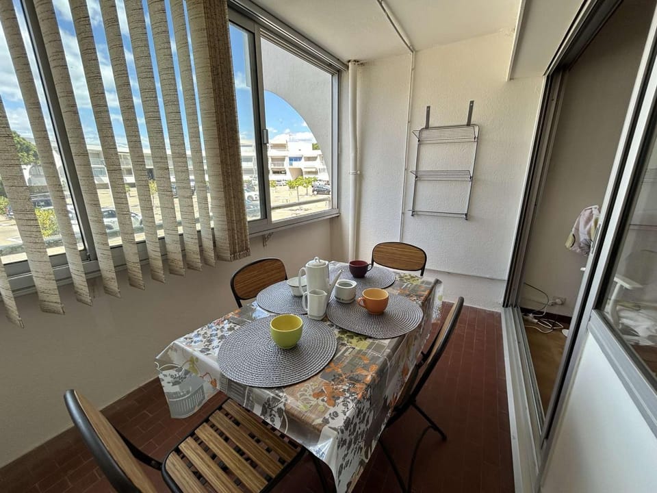 Studio cabine à Port Camargue, accès plage 4 pers - FR-1-250-308 Cabin in Le Grau-du-Roi