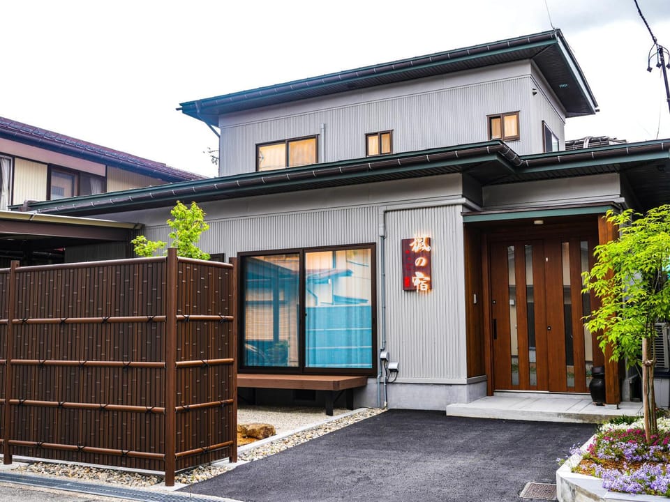 Property building, Day