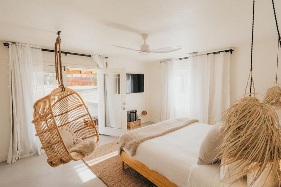 License To Chill House in Yucca Valley