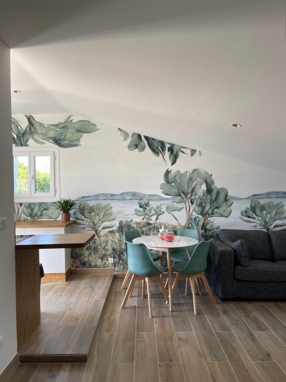 Living room, Dining area