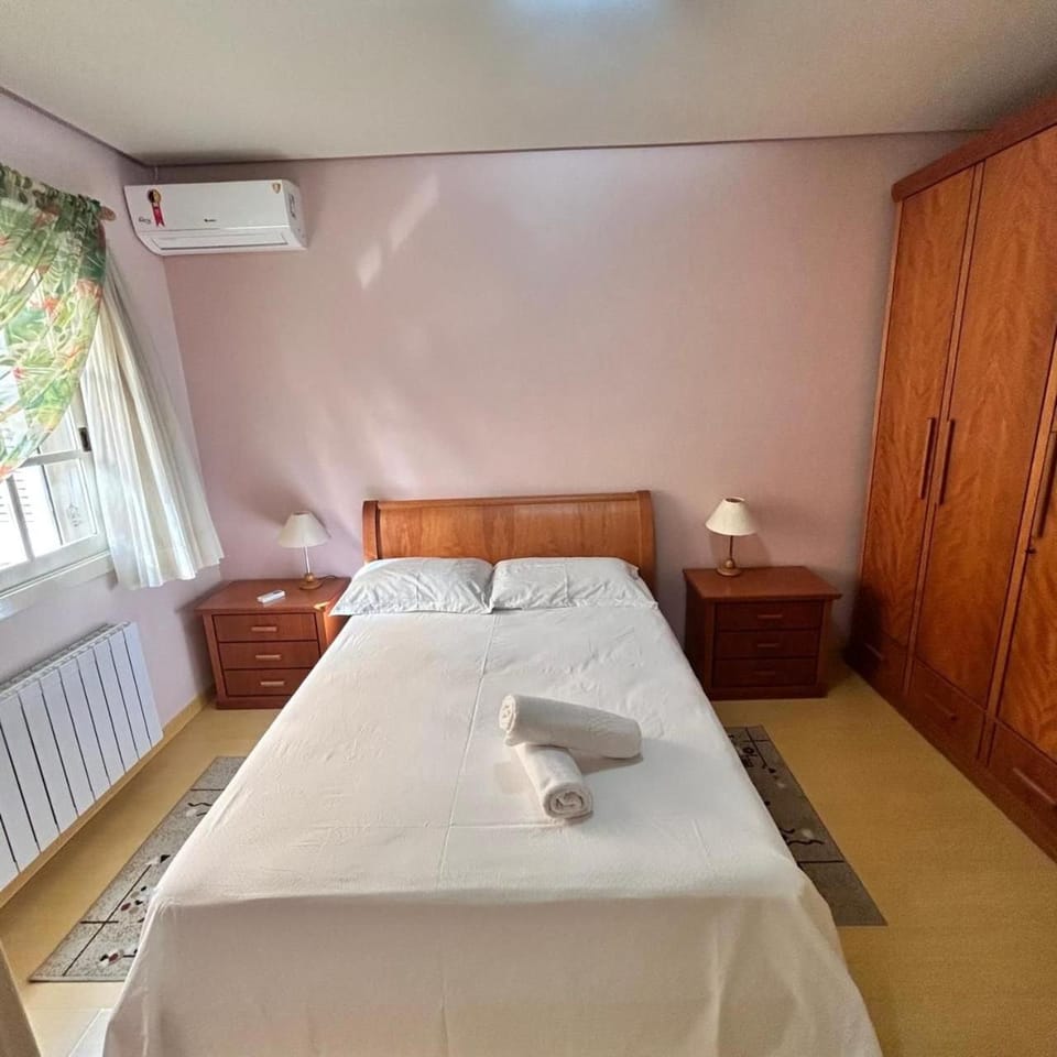 Ape Centro Gramado 6 Pax 2 Suites Prox Rua Torta Apartment in Gramado