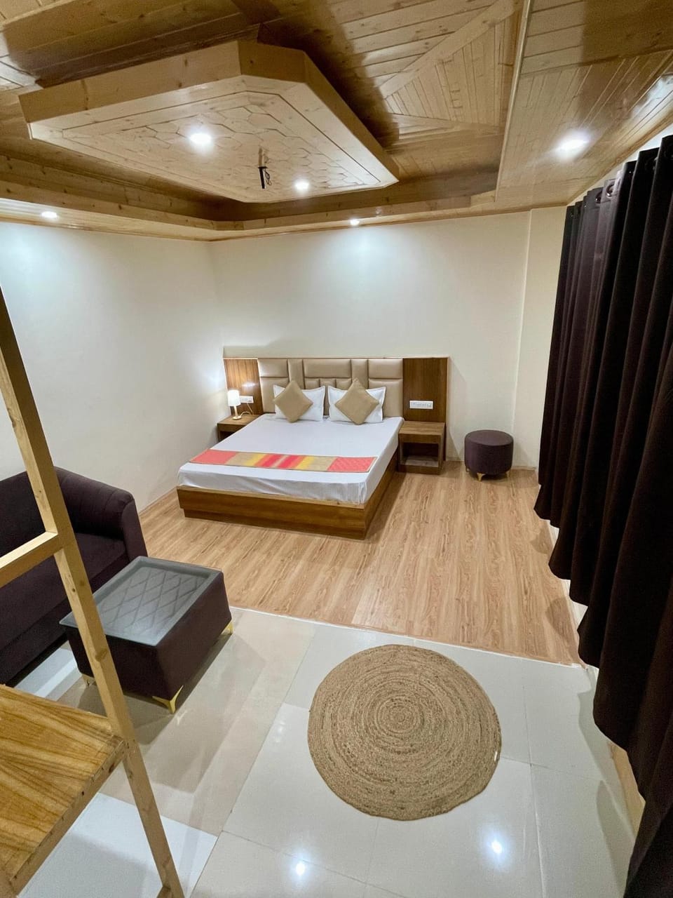 The Cowboy Inn Vacation rental in Himachal Pradesh
