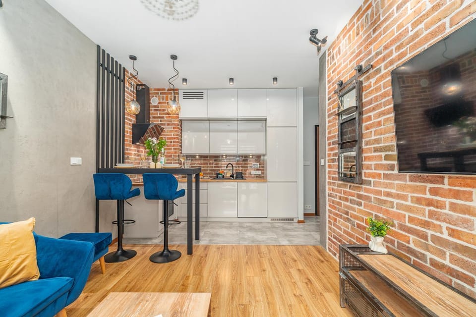 TV and multimedia, Kitchen or kitchenette, Living room, Seating area