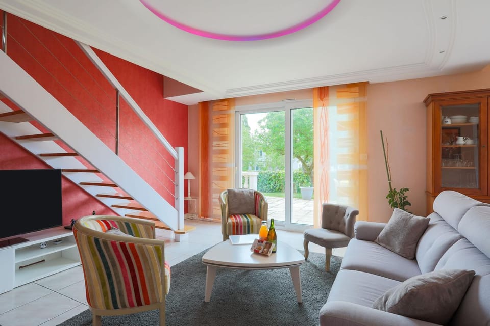 Property building, Living room