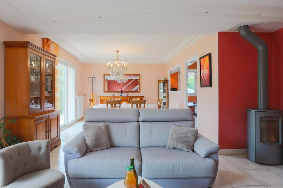 Property building, Living room