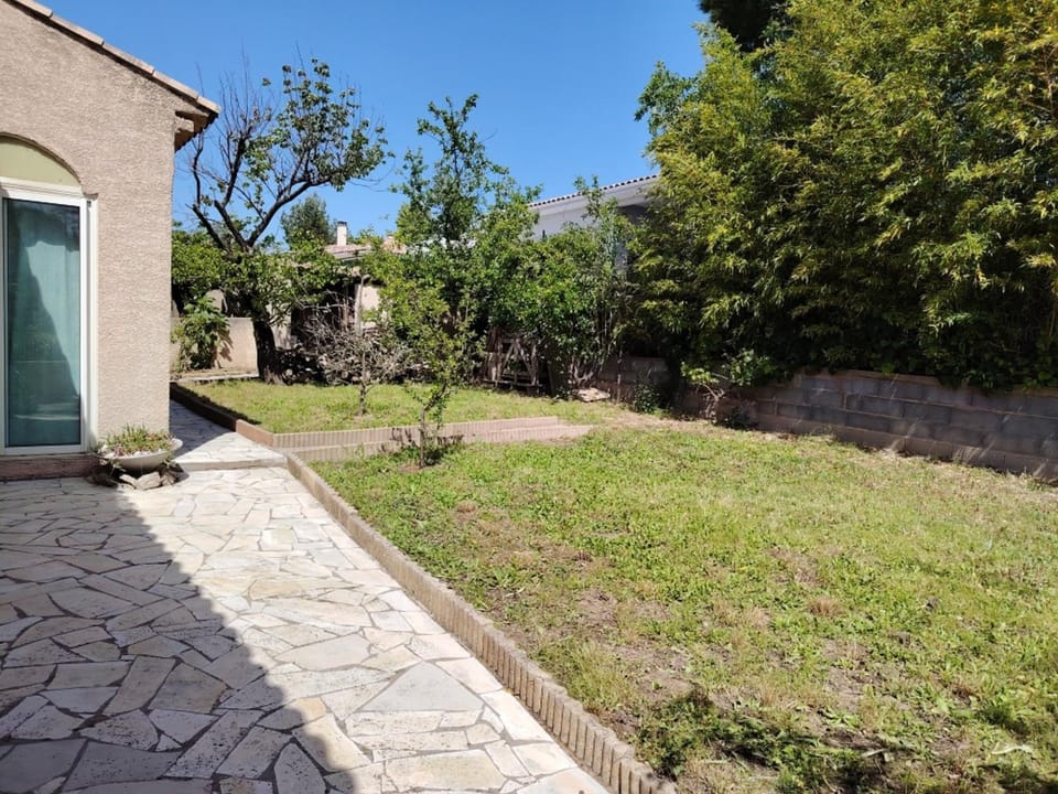 Garden, Garden