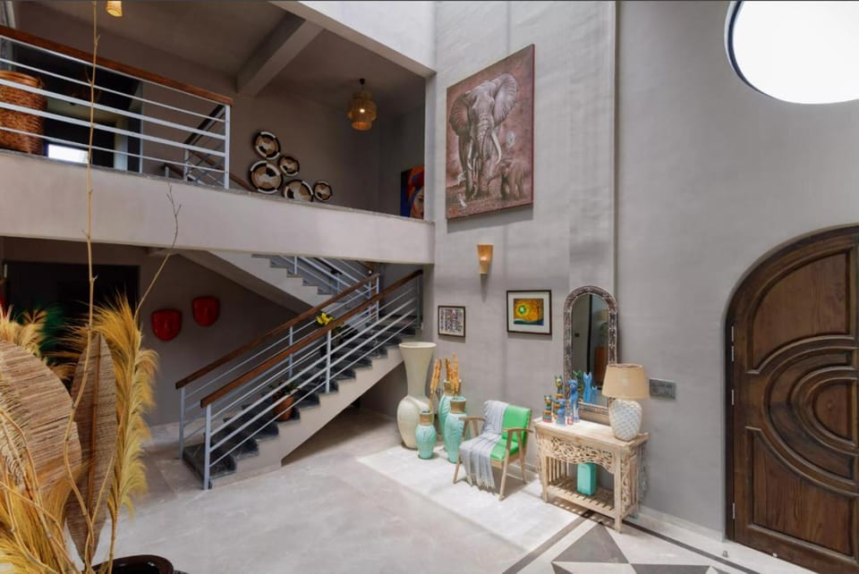 Property building, Living room
