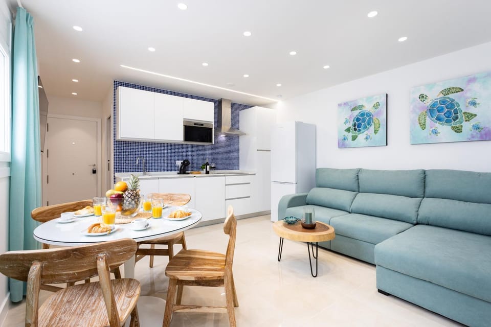 Living room, Dining area, kitchen