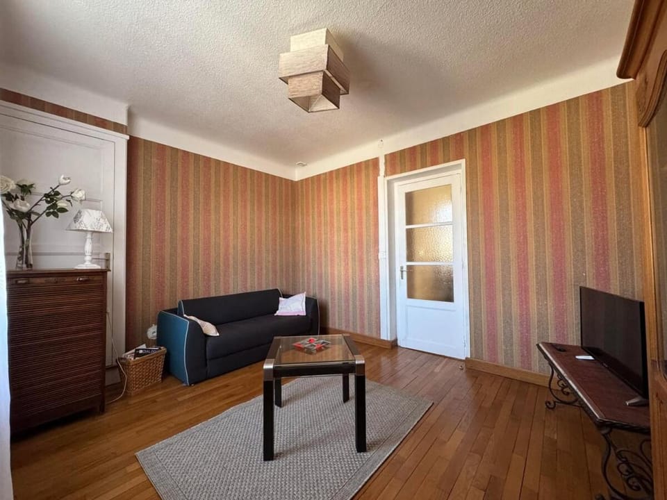 Le nid d'Hirondelle Apartment in Grand Est