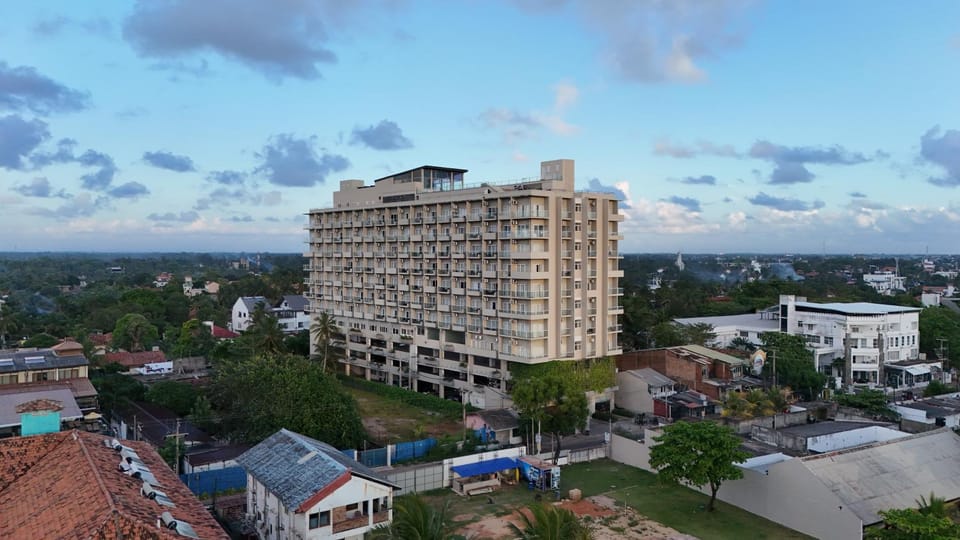 Property building, Bird's eye view