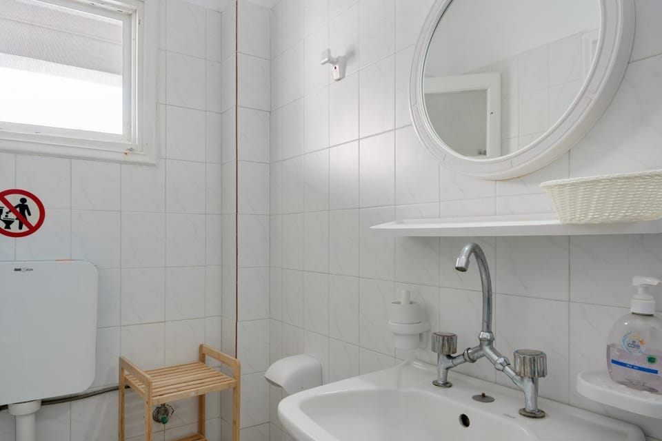 Bathroom, Living room