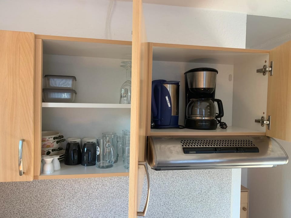 Coffee/tea facilities