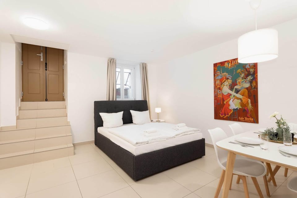 Berlin Mitte Apartment Walk to Museum Island Fast WiFi Apartment in Berlin