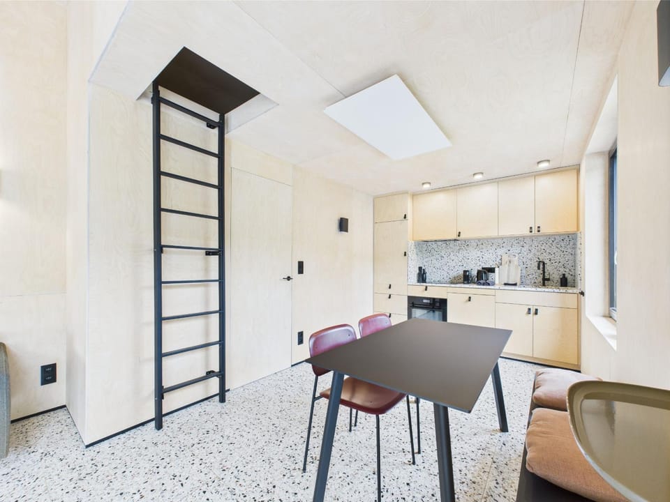 Kitchen or kitchenette