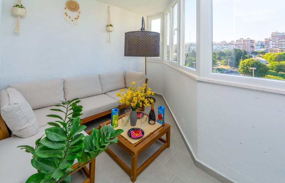 View (from property/room), Balcony/Terrace, Seating area