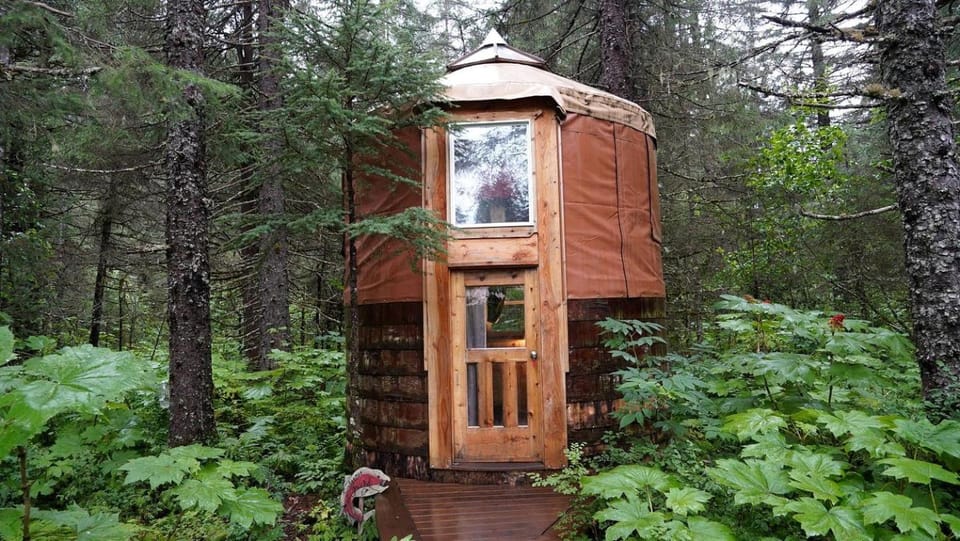 Nature Escape in an Alaskan Glamping Village for Family Fun Luxury tent in Alaska