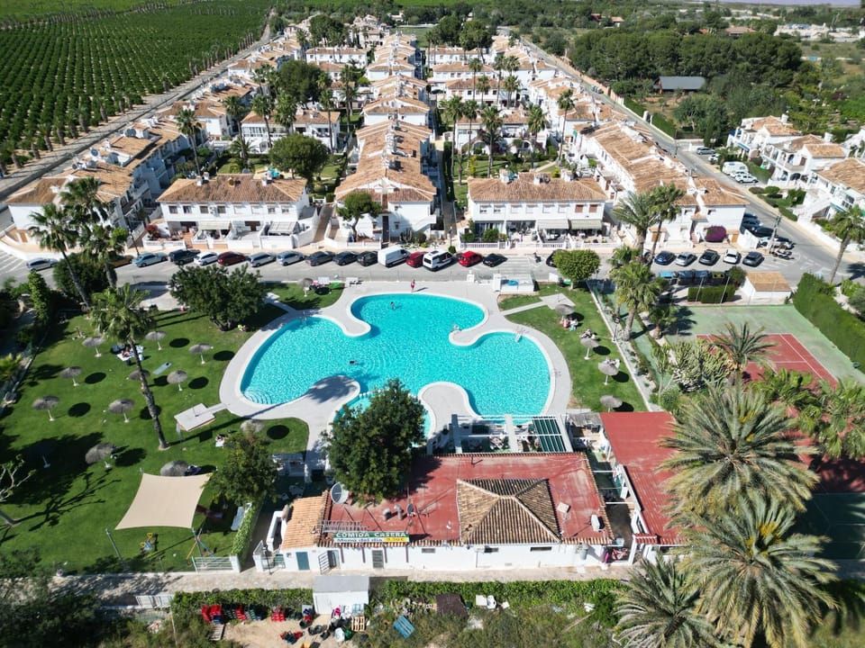 Property building, Swimming pool