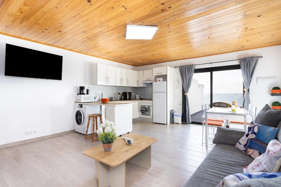Home2Book Peaceful Apt & Sea View Terrace in Arico Apartment in Abona