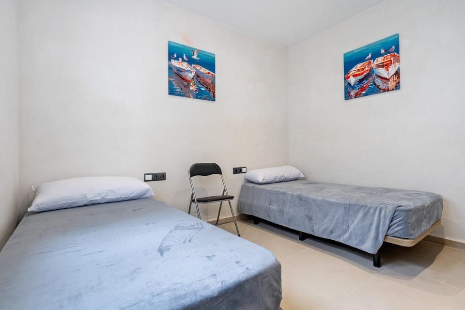 Property building, Living room, Bedroom