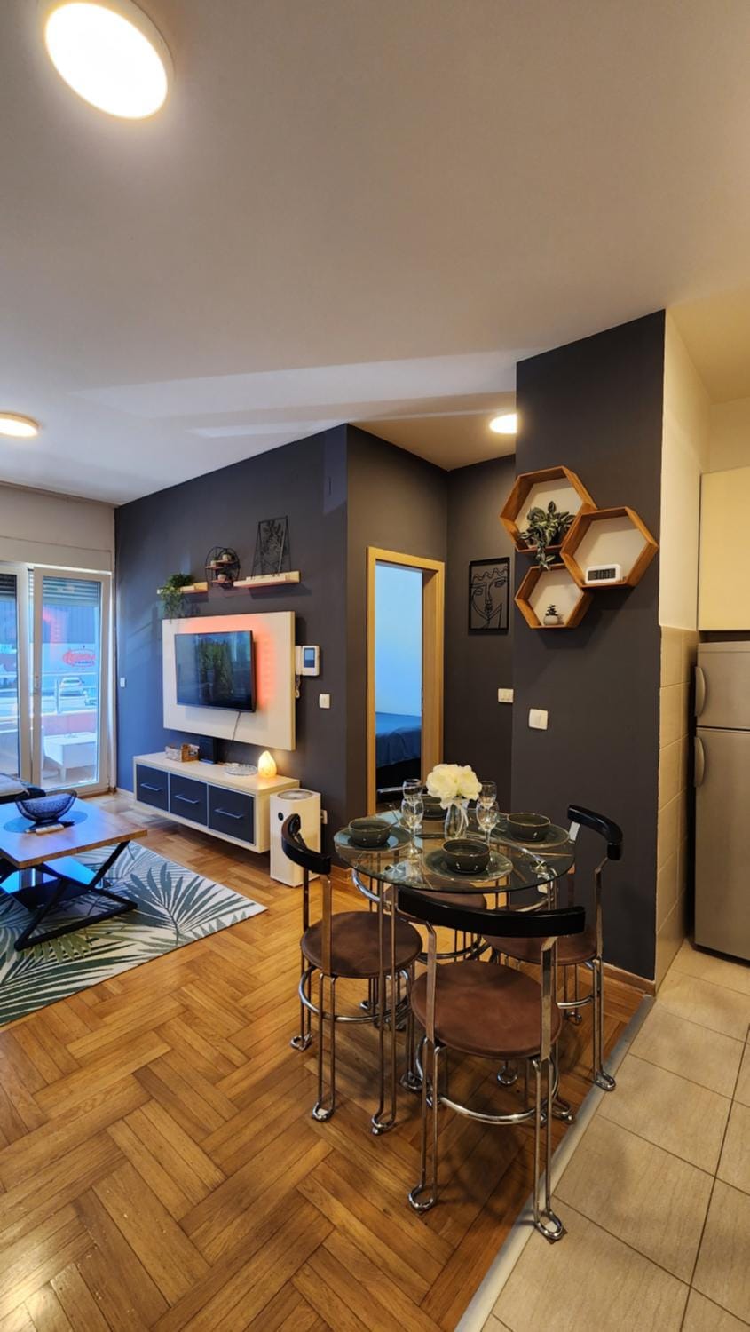 Green Loft Apartment in Budva