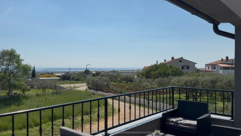 Day, View (from property/room)