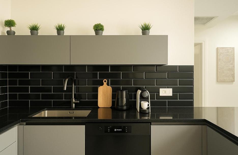 The Executive Suite in Florentine, Mamad & Balcony Apartment in Tel Aviv-Yafo