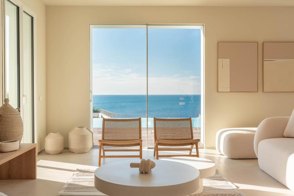 Living room, Sea view