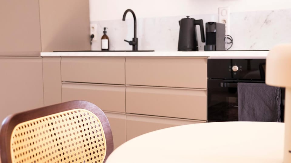 Coffee/tea facilities, kitchen