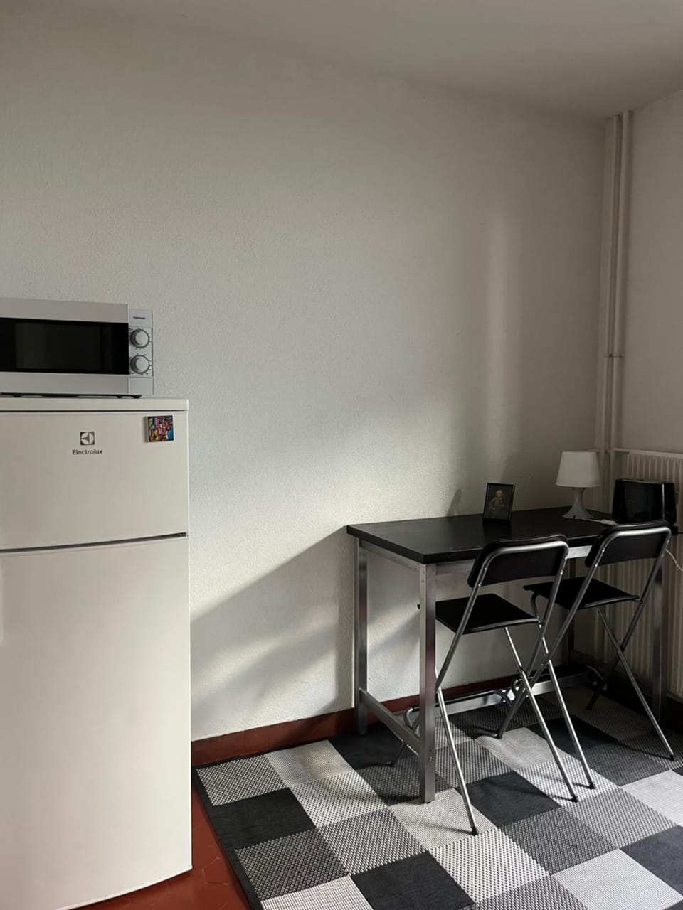 A cute room with 1,5 bed in shared flat Bed and Breakfast in Nidwalden