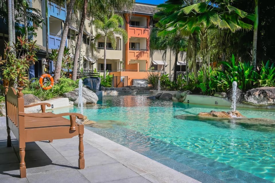 Property building, Garden view, Pool view, Swimming pool