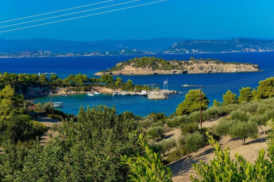Nearby landmark, Natural landscape, Sea view