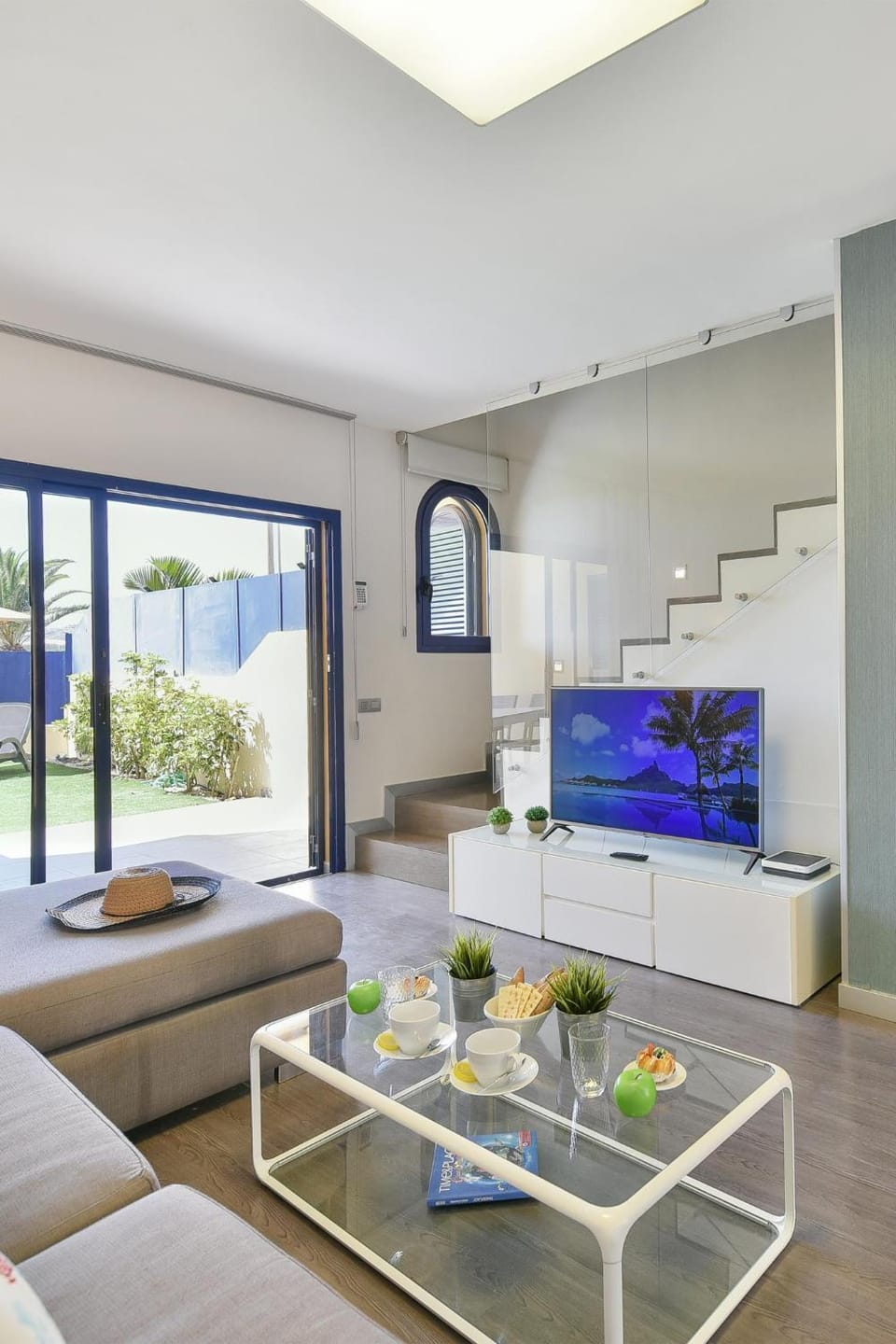 TV and multimedia, Living room