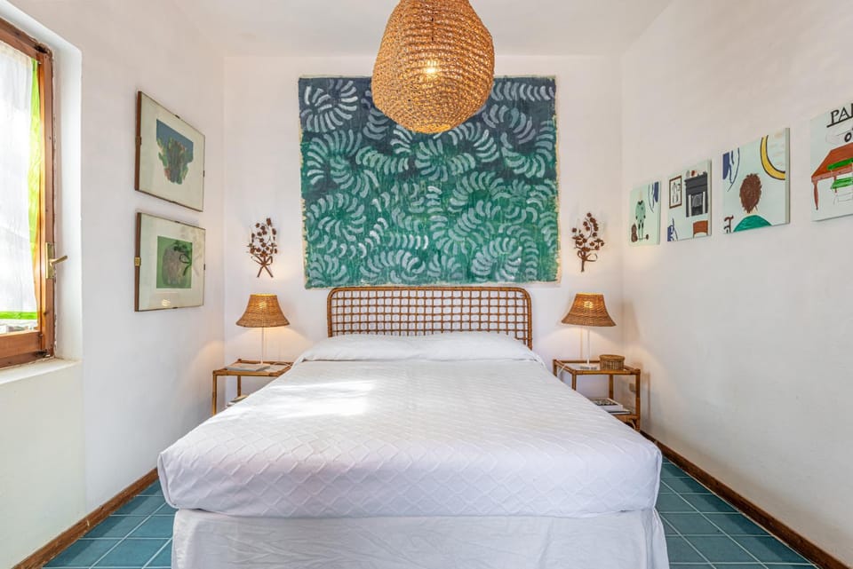 Bed, Photo of the whole room, Bedroom, furniture