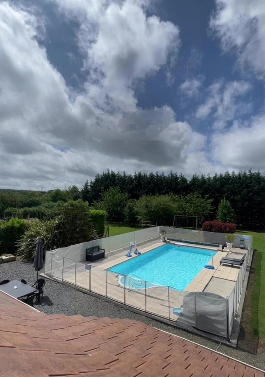 Pool view, Swimming pool