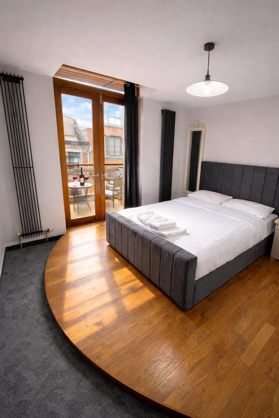 Bed, Balcony/Terrace, Balcony/Terrace, Bedroom