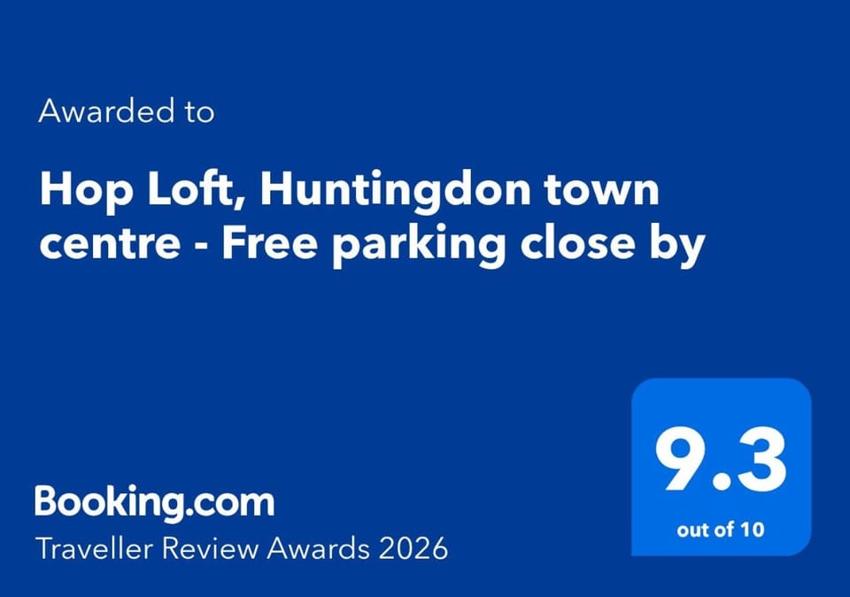 Hop Loft, Huntingdon town centre - Free parking close by Apartment in South Cambridgeshire District