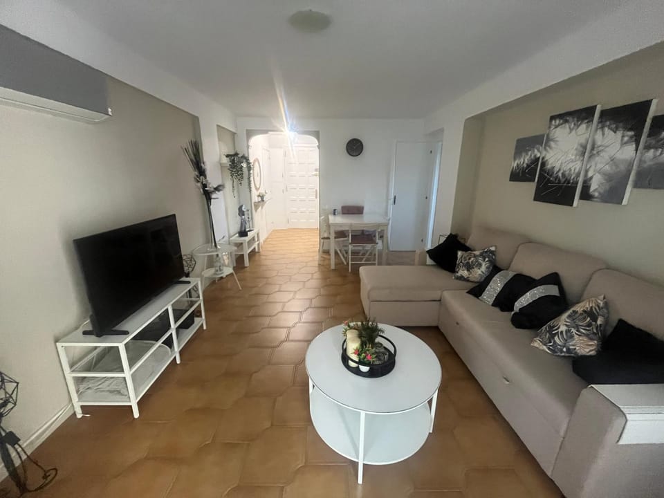 Communal lounge/ TV room, Seating area