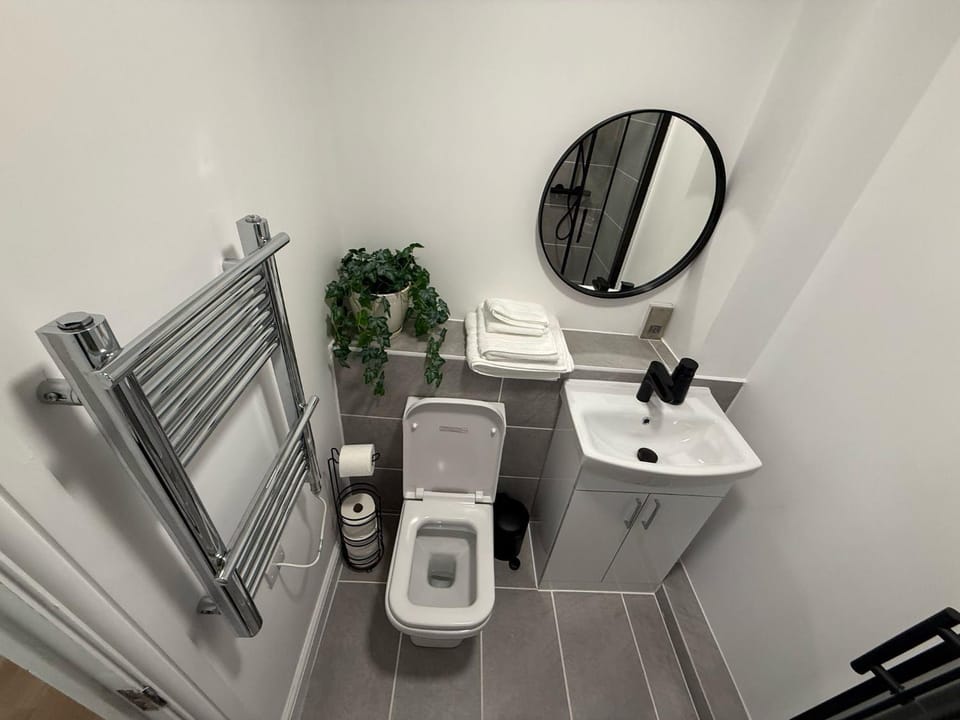 Toilet, Bathroom