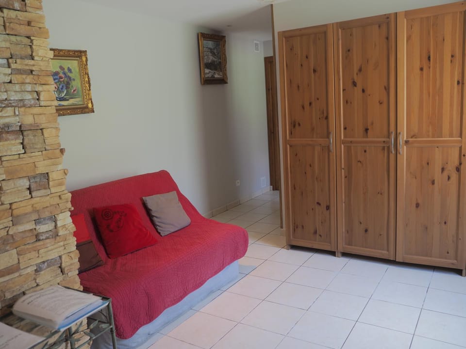 Gite la Calabasse House in Occitanie