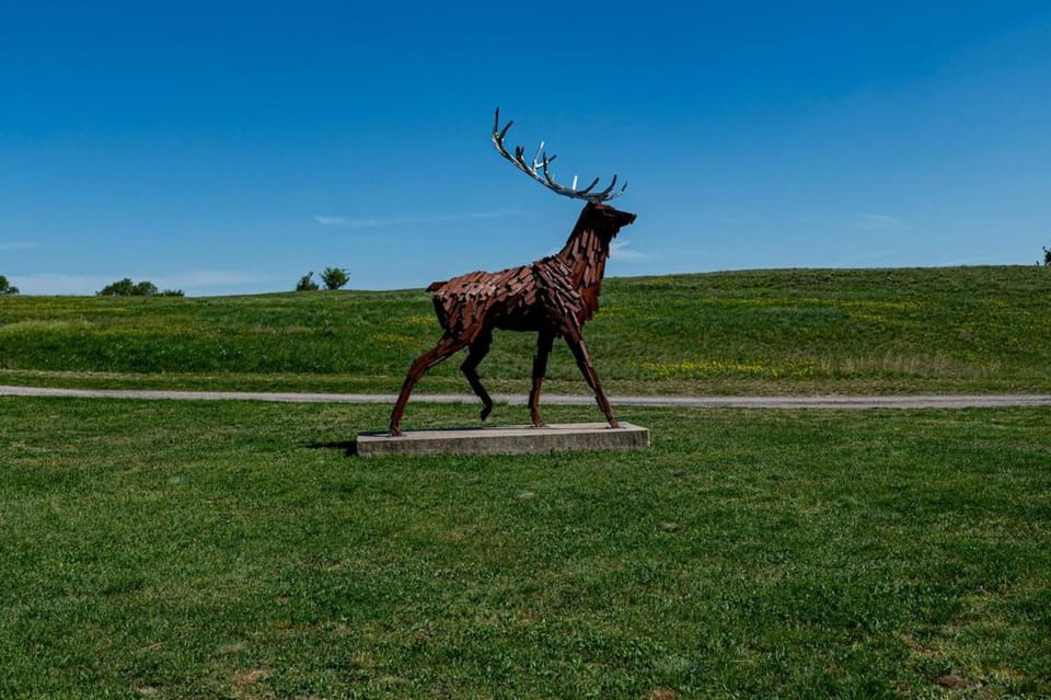 Nearby landmark