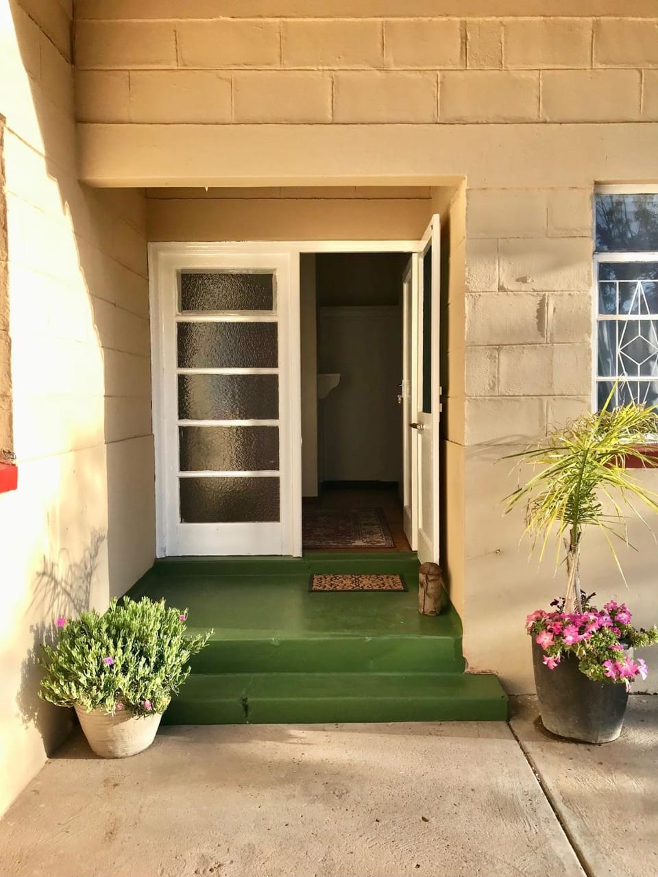 Rhonda's Oranjemund Accommodation House in Namibia