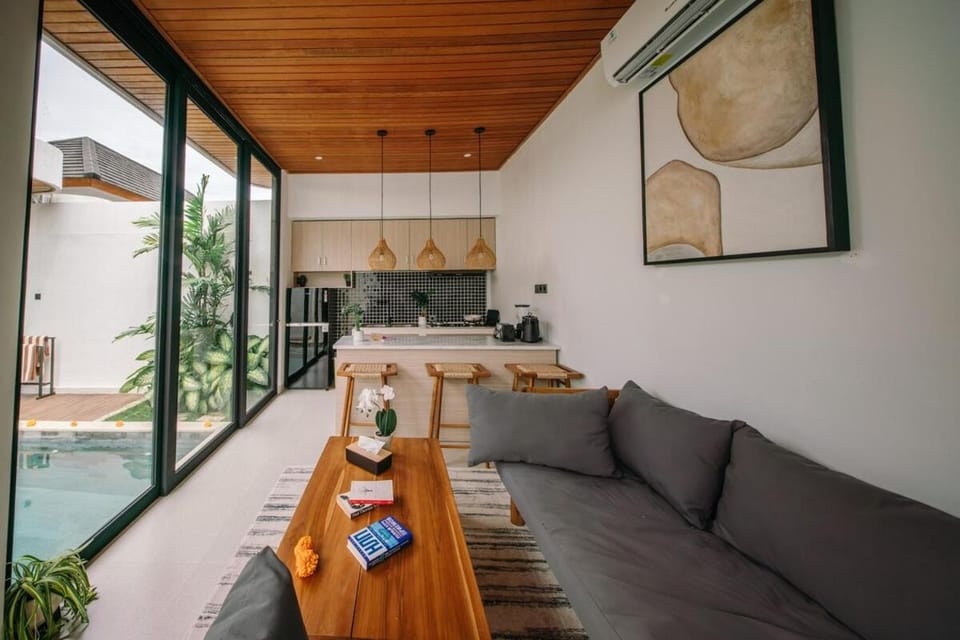 Kitchen or kitchenette, Living room, Seating area, Pool view, Swimming pool