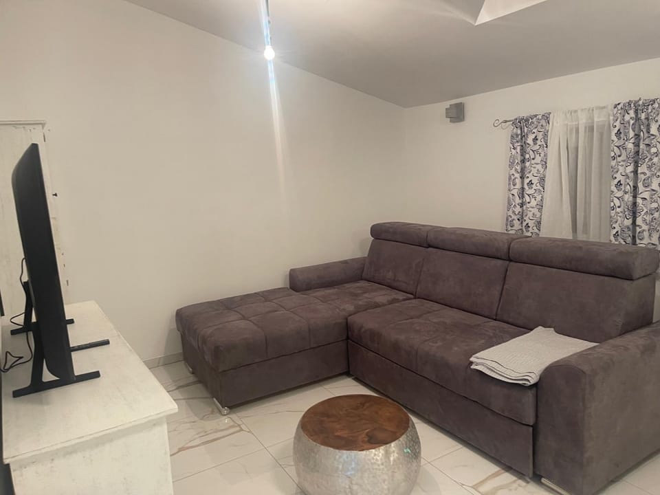 Apartmaji Garden Apartment in Slovenia