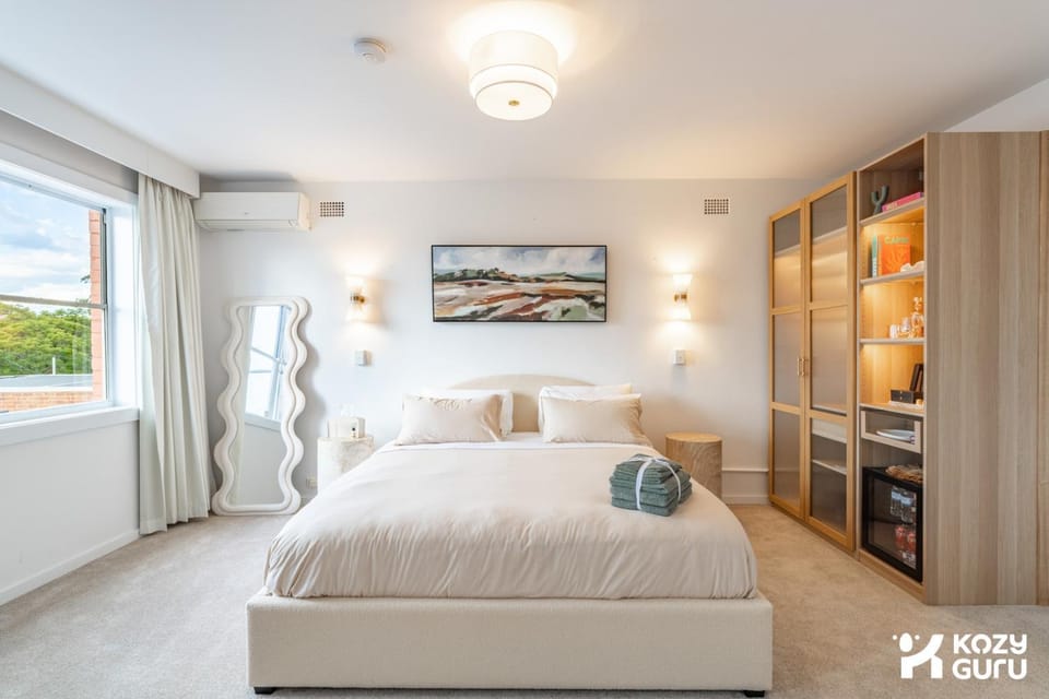KozyGuru | Forestville | Modern Hotel-Style Studio Apartment in Sydney