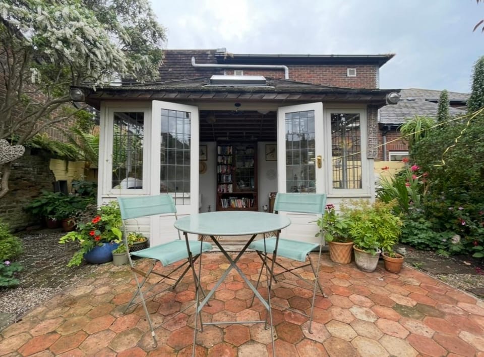 Patio, Garden, Library, Seating area, Garden view