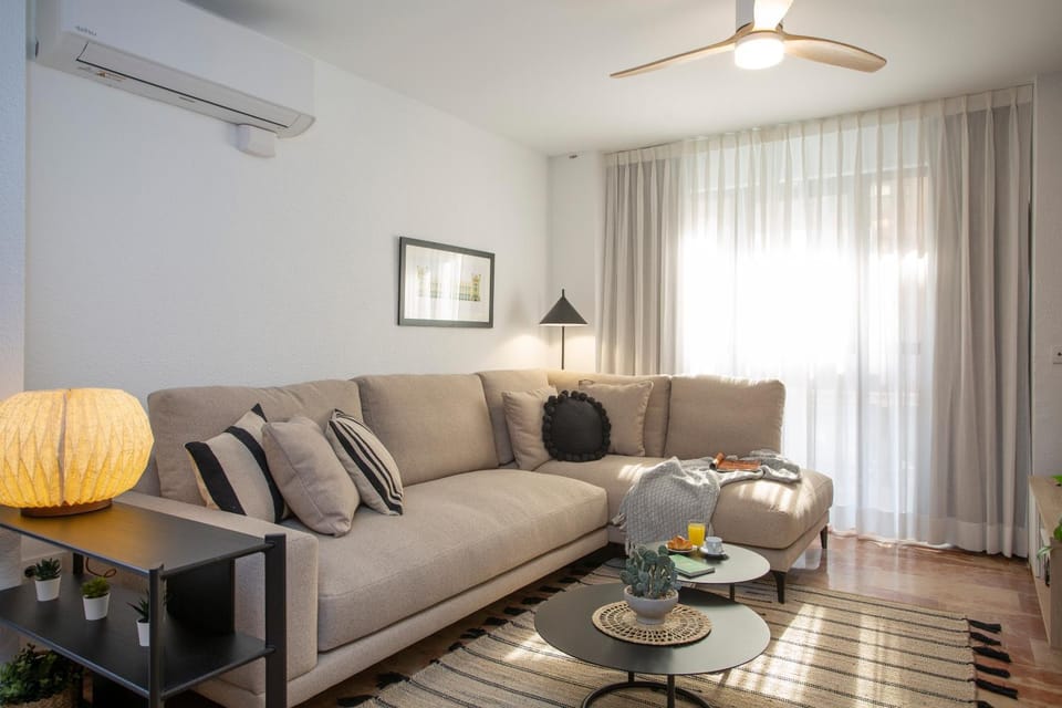 Living room, air conditioner