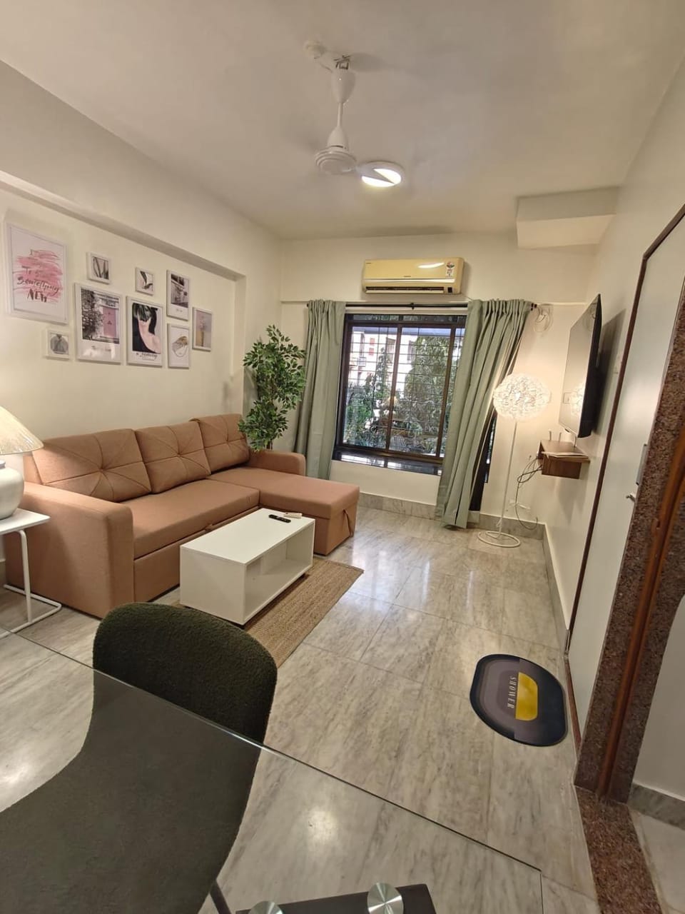 Spacious 1BHK Off Carter Road Apartment in Mumbai